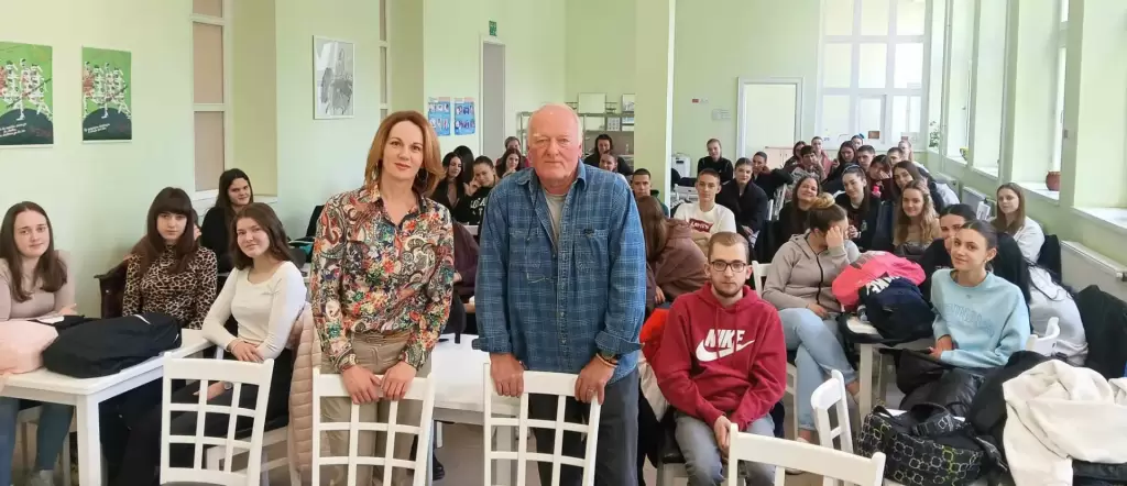 Áprilus 26-án intézményünkben Terzić Petar előadását hallgathatták meg a 41, a 31 és a 21 osztály tanulói